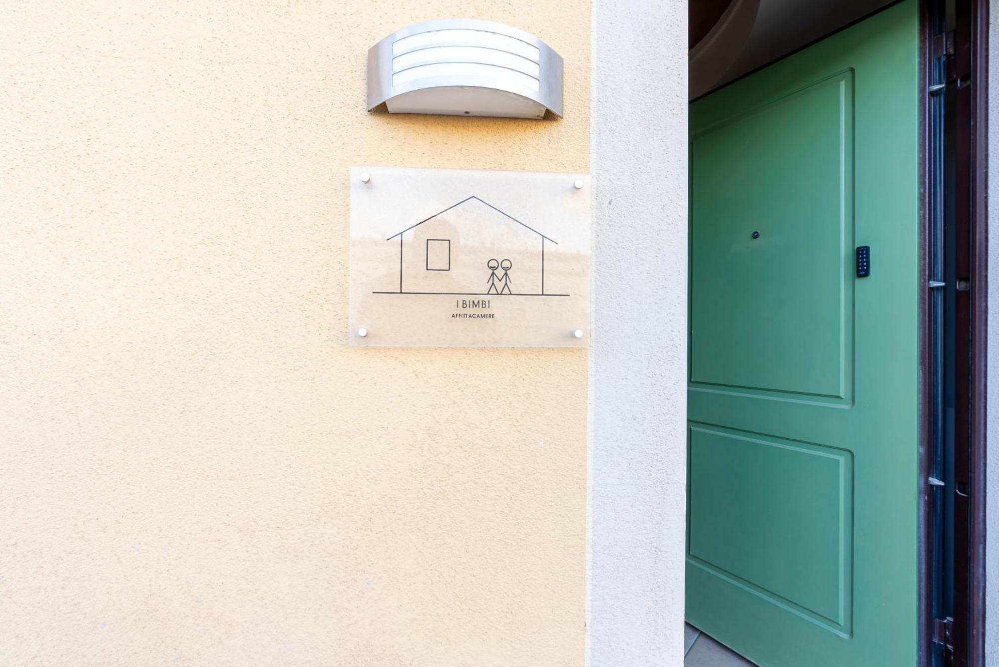 I Bimbi Apartments 리보르노 외부 사진