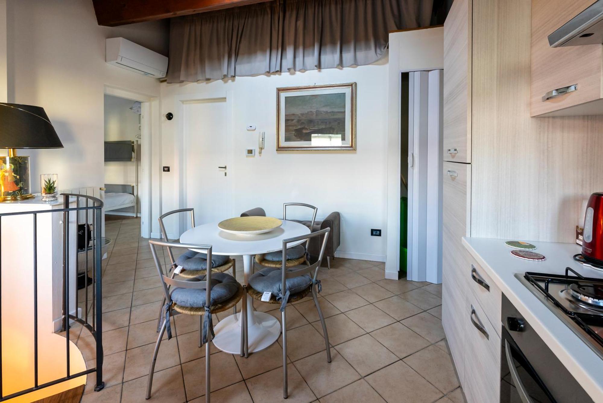 I Bimbi Apartments 리보르노 외부 사진